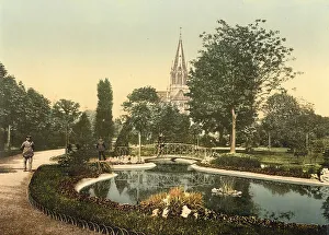 Promenade and church of St. Genieve