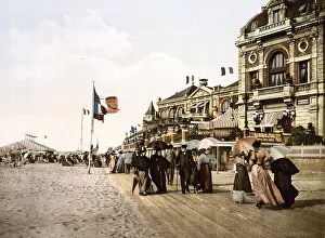 Promenade and large salon, Trouville