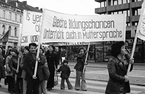 The protest against the consequences of unemployment by a demonstration of Turks in Gelsenkirchen on 06