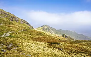 Framed Print : Pyg Track over Llyn Llydaw lake