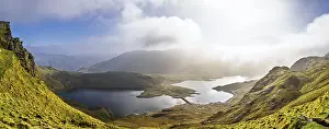 Pyg Track over Llyn Llydaw lake