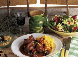 Rabbit stew with Marsala, onions