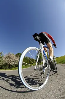 Racing cyclists riding, Samerberg