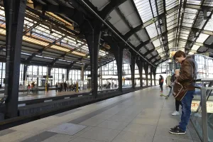 Railway strike, S-Bahn station