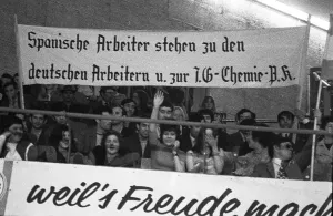 Rally of the Chemical, Paper and Ceramics Workers Union in the collective bargaining dispute on 16