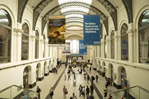Reception hall, main railway station