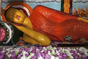 Reclining Buddha, Abhayagiri Dagoba