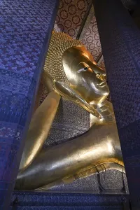 Reclining Buddha in Wat Pho, Temple of the Reclining Buddha