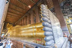 Category Buddhism Prints: Reclining Buddha, Wat Po, Bangkok, Thailand, Asia
