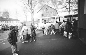 The refugees in 1990 were the resettlers from the territory of the GDR who arrived in large streams