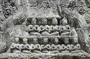 Relief of Buddha statues, ruins of the temple complex of Ta Prohm