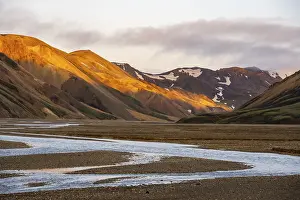 Rhyolite mountains and river Joekulgilskvisl