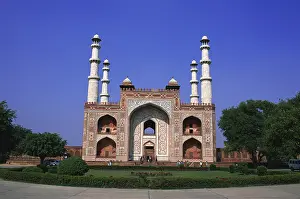 Richly decorated entrance building of Akbar's tomb