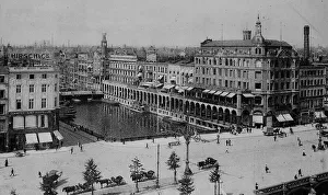 Riesendammbruecke bridge and Alsterarkaden arcades