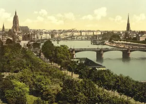 The River Main and the City of Frankfurt