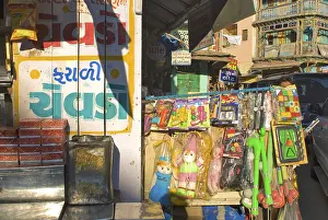 Roadside stalls at Dakor temple near Anand