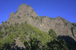 Rock scenery of the Caldera Taburiente seen from the Mirador de la Cumbrecita