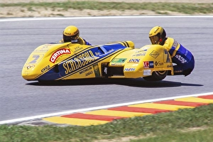 Rolf Biland (CH), Kurt Waltisperg (CH), motorsport, motorbike team, sidecar world championship, LCR Swissauto, 1996