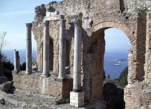 Roman display wall, west section