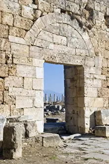 Roman town gate, Perga, Antalya, Turkey, Asia