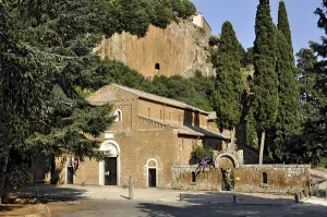 Romanesque basilica, Basilica di Sant'Elia