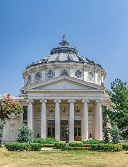 Romanian Athenaeum, a concert hall in the center of Bucharest