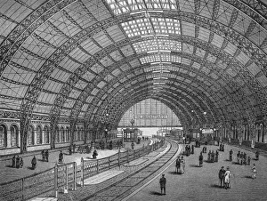 Roof construction of Bahnhof Friedrichstrasse station