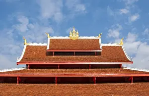 Roof of Wat Mai Suwannaphumaham Monastery