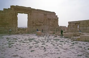 Side room for traders, Agora, market place, Palmyra, Syria, May 1987, vintage, retro, old, historical, Asia