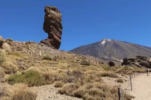 Roque Chinchado rock formation at the Roques de Garcia