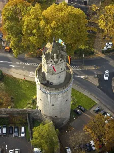 Category Cities DE Prints: The Round Tower, landmark of Andernach