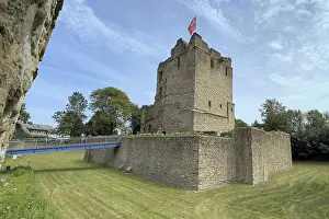 Ruin of Altendorf Castle, castle tower with viewing platform