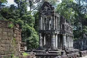 Ruins ancient Preah Khan temple in Angkor