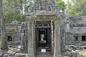 The ruins of the temple complex of Ta Prohm