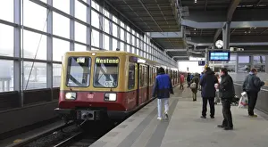 S-Bahn, Station, Sudkreuz
