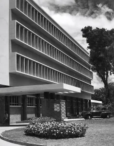 s cientific and Indus trial Research Ins titute building at Delhi, India 1940's