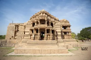 Saas bahu temple, gwalior fort