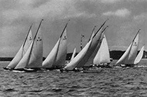 Sailing, 8m R Class Yachts in the Race