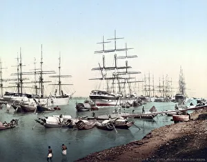 Sailing ships in the harbour of Kolkata