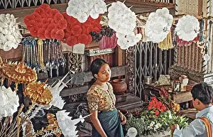 Framed Print : Sale of offerings, paper umbrellas and others at Sule Pagoda Framed Print : Sale of offerings, paper umbrellas and others at Sule Pagoda
