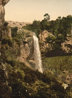 Salins waterfall, near de Mauriac
