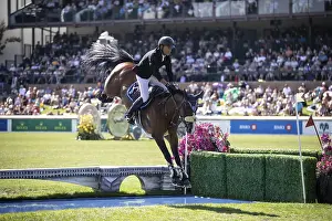 Category Historic EN Prints: Sameh El Dahabn of Great Britain and riding WKD Toronto compete in the first round of the 1