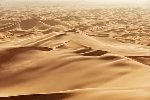Sand dunes in the desert, dune landscape Erg Chebbi