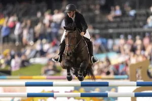 Sarah Lottis of Canada, riding Itoulon S