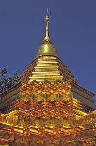 Sareerikkatartsirirak Pagoda at Wat Phan On