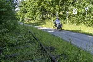 Sauerlandring cycle path, an 84 km long circular cycle path between the towns of Finnentrop