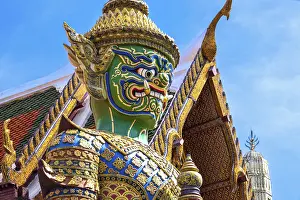 Scenic golden temple of Emerald Buddha Wat Phra Kaew in Bangkok