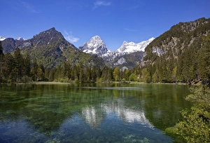 Category Mountain Landscapes Prints: Schiederweiher, in front of the mountains Grosser tidal creek and Spitzmauer