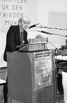 Scientists and educators deliberated on their positions on the Natodoppel decision at separate meetings in 1982