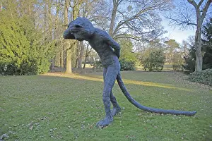 Sculpture Emissary Cats by Laura Ford 2013